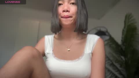 Snapshot of yowginethegreat chatting on December 31, 2024, 1:36 am YowgineTheGreat online show from December 31, 2024, 1:36 am