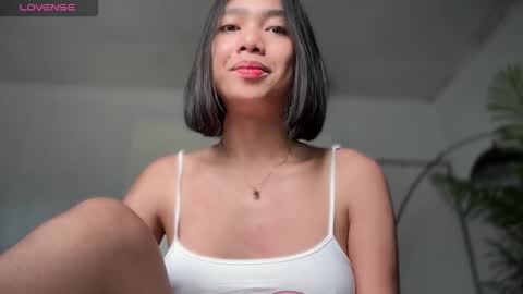 Snapshot of yowginethegreat chatting on January 3, 2025, 3:27 am YowgineTheGreat online show from January 3, 2025, 3:27 am