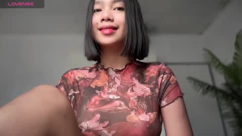 Snapshot of yowginethegreat chatting on January 10, 2025, 6:09 am YowgineTheGreat online show from January 10, 2025, 6:09 am