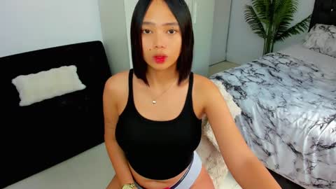 Snapshot of yowginethegreat chatting on January 25, 2025, 4:56 am YowgineTheGreat online show from January 25, 2025, 4:56 am