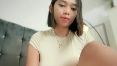 Snapshot of yowginethegreat chatting on February 5, 2025, 4:14 pm YowgineTheGreat online show from February 5, 2025, 4:14 pm