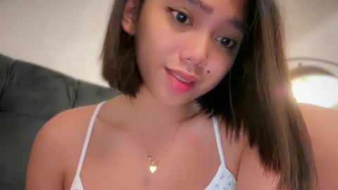 Snapshot of yowginethegreat chatting on February 24, 2025, 7:19 pm YowgineTheGreat online show from February 24, 2025, 7:19 pm