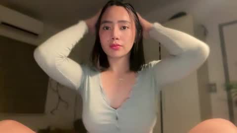 YowgineTheGreat online show from January 19, 2026, 10:19 am