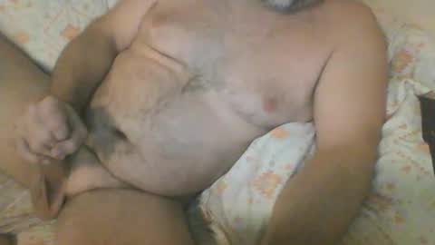 Yoyozee online show from December 6, 2024, 5:09 am