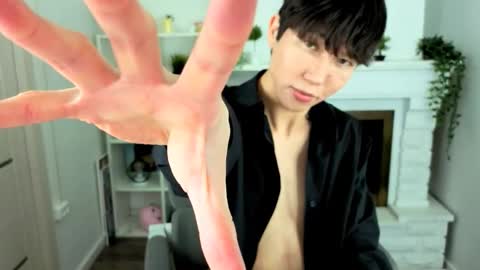 Yugo online show from February 4, 2026, 12:22 pm