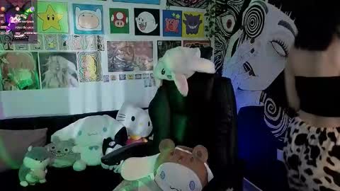 Snapshot of yuhwa chatting on September 9, 2025, 9:25 pm rawr Anne Independent model online show from September 9, 2025, 9:25 pm