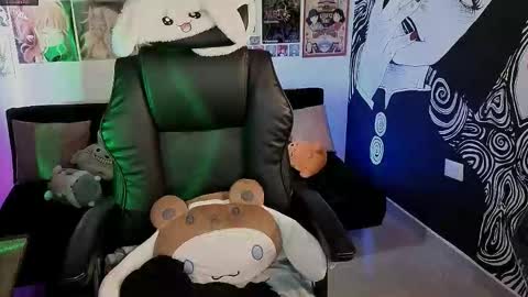 Snapshot of yuhwa chatting on September 12, 2025, 10:10 pm rawr Anne Independent model online show from September 12, 2025, 10:10 pm