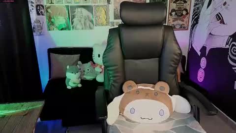 Snapshot of yuhwa chatting on September 22, 2025, 8:33 pm rawr Anne Independent model online show from September 22, 2025, 8:33 pm