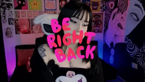 Snapshot of yuhwa chatting on October 9, 2025, 7:56 pm rawr Anne Independent model online show from October 9, 2025, 7:56 pm