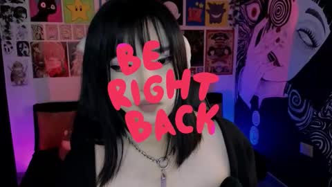 Snapshot of yuhwa chatting on October 10, 2025, 9:25 pm rawr Anne Independent model online show from October 10, 2025, 9:25 pm