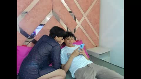 Snapshot of yui_and_rin_ chatting on December 2, 2025, 2:17 am Yui Rin online show from December 2, 2025, 2:17 am