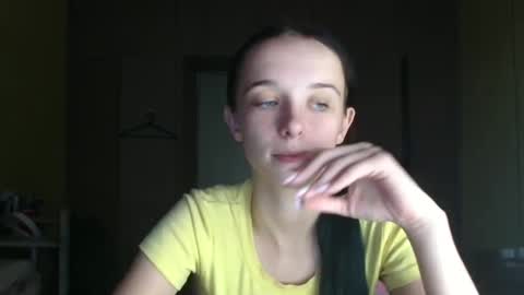 Yuliia online show from October 2, 2025, 11:28 am