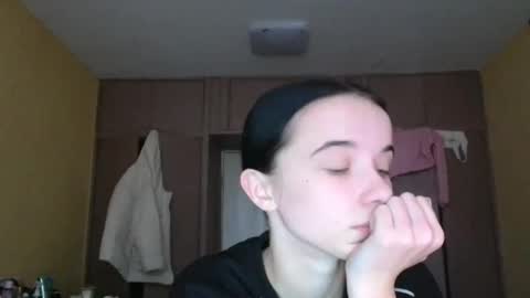 Yuliia online show from November 25, 2025, 7:08 am