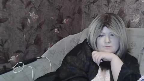 yuliiared online show from June 26, 2026, 7:18 pm