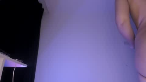 Snapshot of yulxx chatting on May 12, 2026, 1:47 am yulxx online show from May 12, 2026, 1:47 am