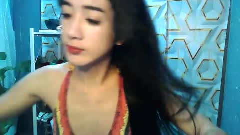 Snapshot of yumi_18 chatting on November 29, 2025, 6:00 pm yumi_18 online show from November 29, 2025, 6:00 pm