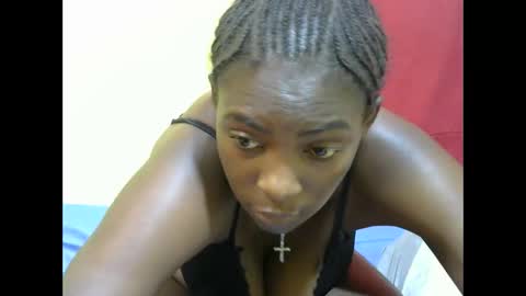 yummy_boobies online show from September 20, 2025, 2:18 pm
