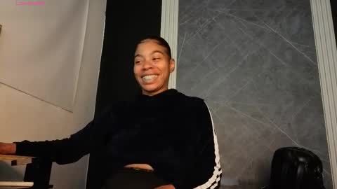 Yummyduo online show from November 26, 2025, 12:06 pm