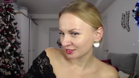 Lillya online show from December 6, 2024, 5:33 pm