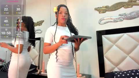 yuna_banks online show from October 22, 2025, 3:51 am