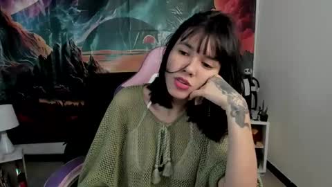 Yuna online show from November 5, 2025, 2:06 pm