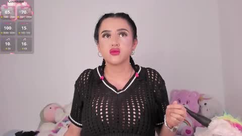 yunahott_ online show from February 23, 2026, 5:16 am