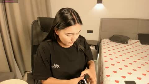 Snapshot of yunamini chatting on November 6, 2025, 7:15 pm Yuna online show from November 6, 2025, 7:15 pm