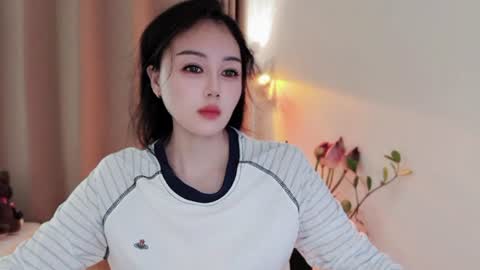 Snapshot of yuner0715 chatting on July 19, 2026, 5:00 am YunEr online show from July 19, 2026, 5:00 am