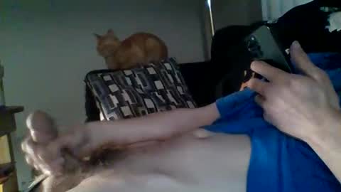 yung_henny07 online show from May 5, 2026, 12:07 am