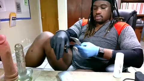 Snapshot of yungbbcbro chatting on March 2, 2025, 5:23 am Octavian online show from March 2, 2025, 5:23 am