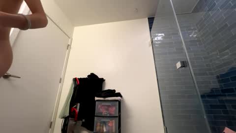 BbyTSSLut online show from January 13, 2026, 1:00 am