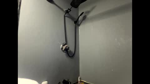 YungJefe online show from April 19, 2026, 3:22 pm