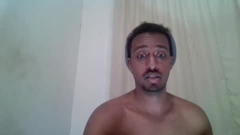 Snapshot of yungma chatting on December 8, 2024, 3:21 am yungswade online show from December 8, 2024, 3:21 am