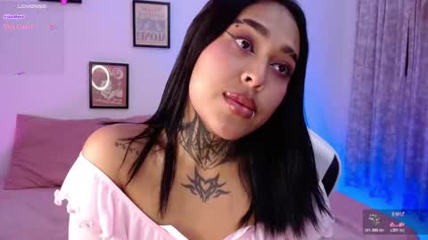 Angelly online show from February 21, 2026, 4:46 am