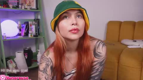 yunorose_ online show from February 1, 2026, 3:38 am