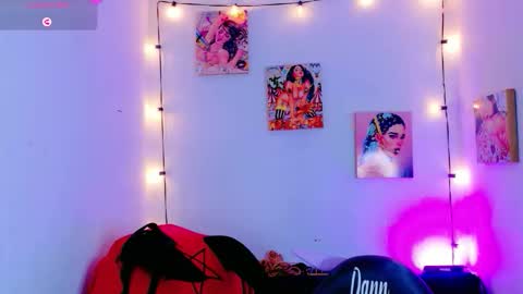 Haruno online show from November 5, 2025, 2:06 pm