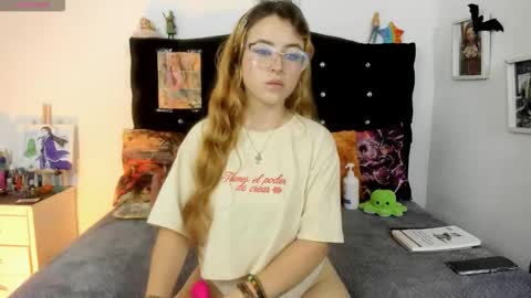 yuong soo online show from November 29, 2025, 9:51 pm