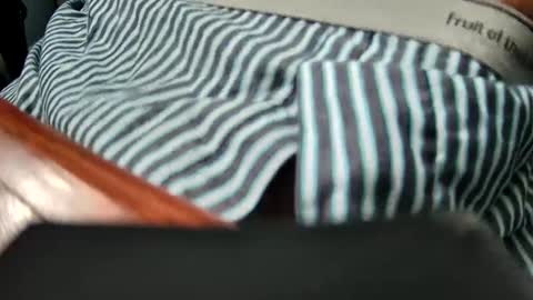 Snapshot of yuppers1234 chatting on September 13, 2025, 3:56 pm yuppers1234 online show from September 13, 2025, 3:56 pm