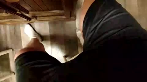 yupthatshim online show from November 30, 2025, 6:28 am