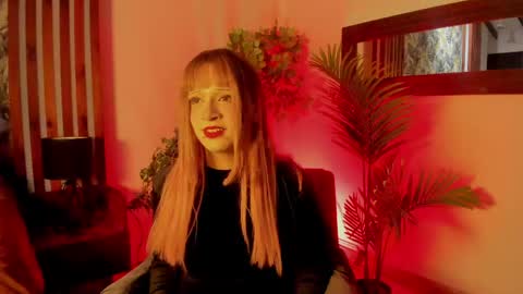 Yuri Kay online show from May 11, 2026, 8:28 pm