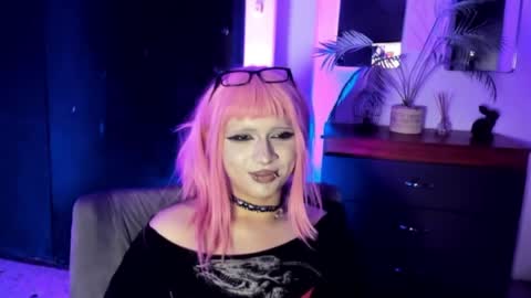 Yuri Kay online show from June 9, 2026, 12:11 am
