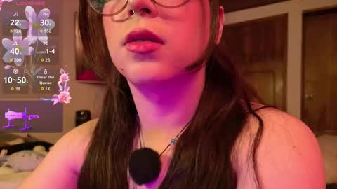 Yuri Stars online show from March 27, 2026, 8:26 am