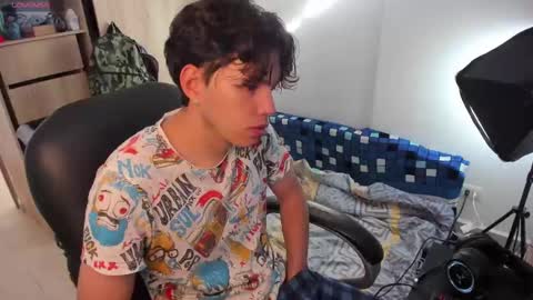 yurii_moody online show from October 6, 2025, 9:01 pm