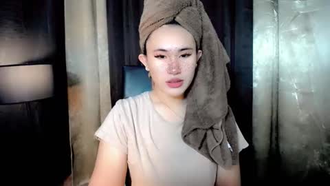 yuriyumixx_xoxo online show from October 24, 2025, 11:28 am