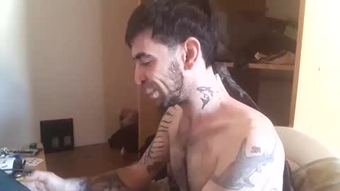 Yuumi online show from October 17, 2025, 6:54 pm