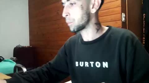 Yuumi online show from February 14, 2026, 10:12 am