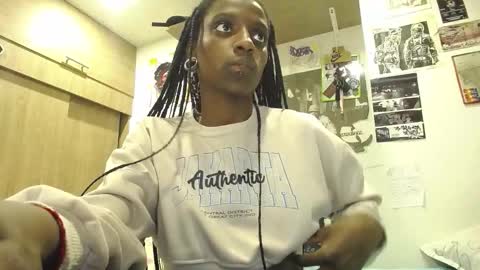 Yuya online show from February 27, 2026, 11:27 pm