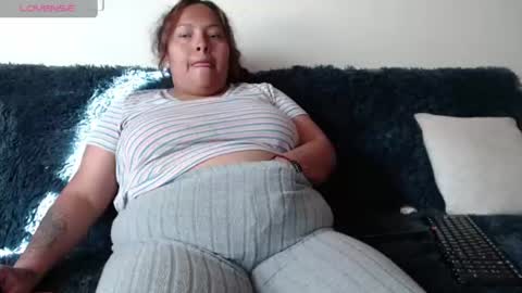 Snapshot of yvonn_jlove chatting on June 11, 2026, 12:14 pm yvonn online show from June 11, 2026, 12:14 pm