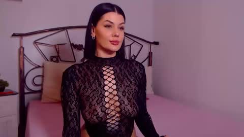 I V Y   online show from February 28, 2026, 9:16 pm