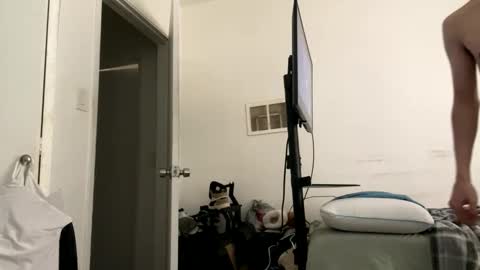 ywbrsnow online show from March 30, 2026, 8:32 pm